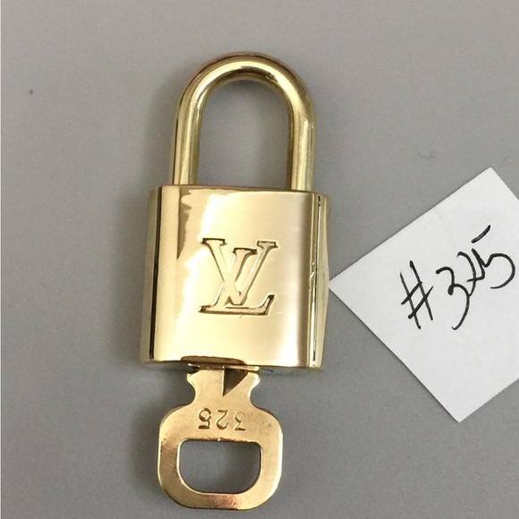 Louis Vuitton Bags Authentic Louis Vuitton Lock And Key Set 325